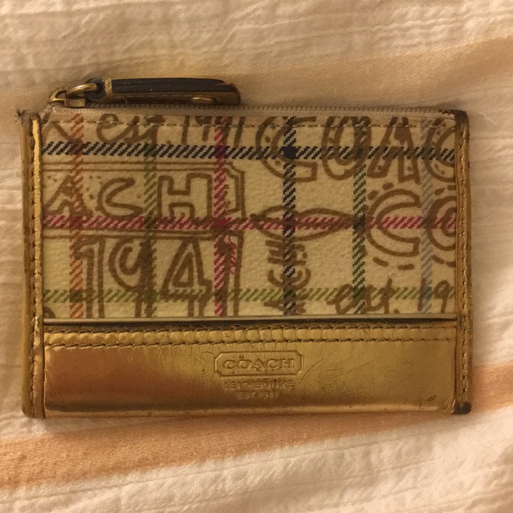 Coach card wallet: gold and plaid